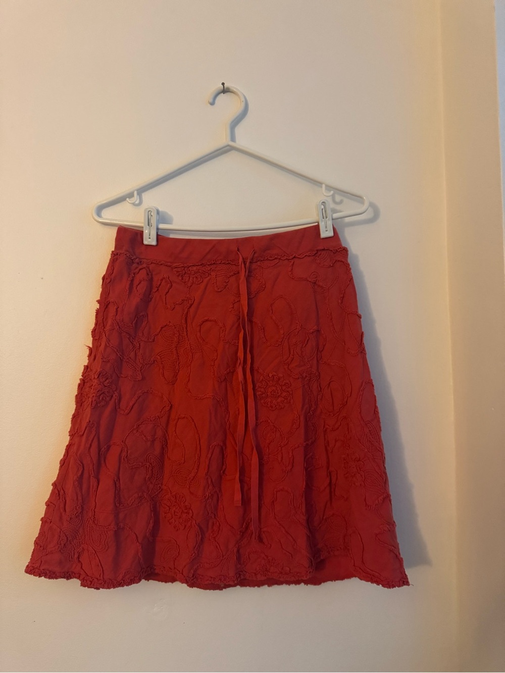 Max Studio Coral-Red A-Line Skirt with Textured Appliqué